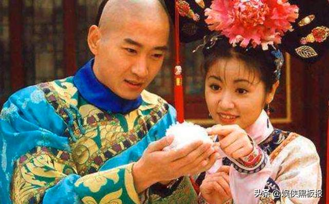 因《还珠》走红也因它招黑，周杰借厕被骂，想动手无门：我太难了