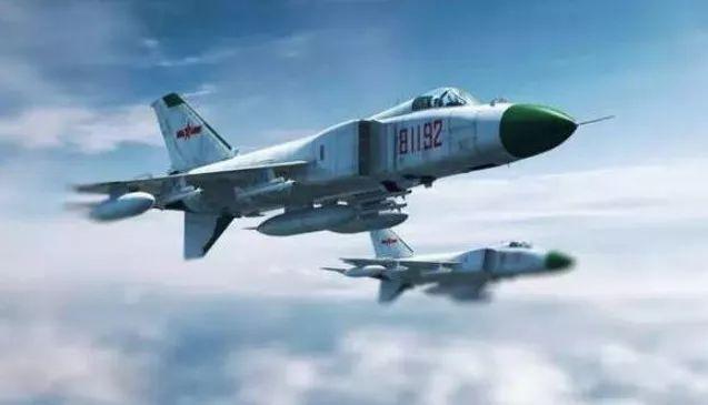 当初跟王伟撞机的那个美国飞行员，现在怎么样