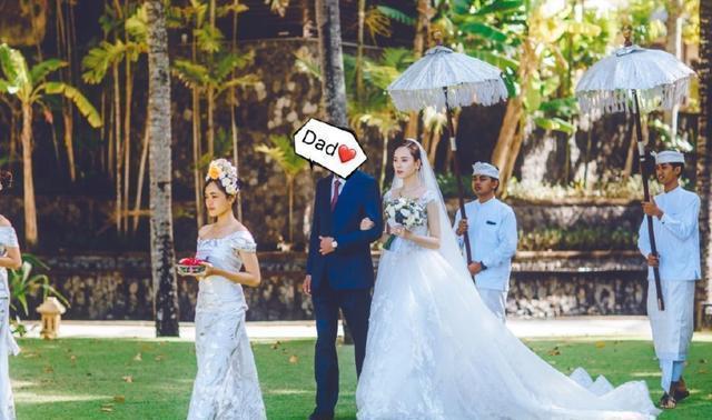 19岁因“一字马”爆红，却拒绝进入娱乐圈，今定