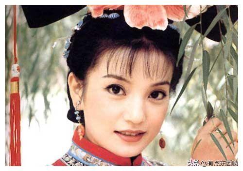 赵薇早年“不雅照”被疯传，葛优：说个悄悄话而已，别大惊小怪