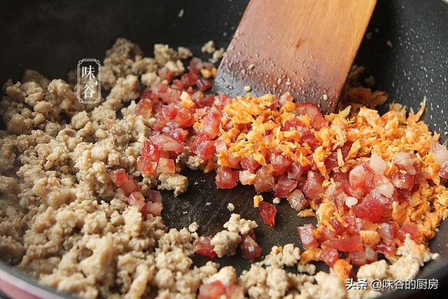 广东早茶必备的糕点，咸香软糯又不腻，一吃忘不掉，学会了不用买