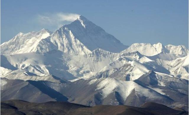 珠峰高度8844米，为什么别国人却认为是8848米？今天算是明白了