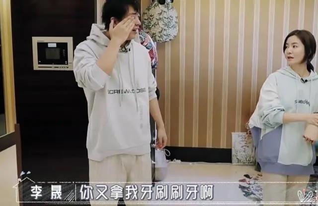 当《婆婆和妈妈》放一起，看林志颖撕下“伪装