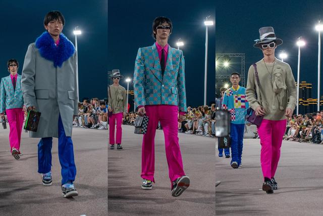 回应|吴亦凡回应背玩偶走秀太累 全程黑脸走秀网友宝宝心里苦