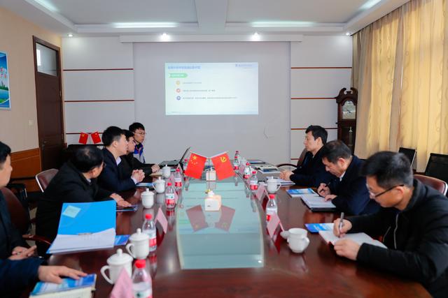 济南新材料产业园区管委会主任陈西武到配套服务企业单位调研