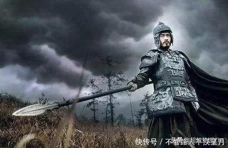 对面邓艾大军压境 刘禅原本可以一战为什么却轻易投降了