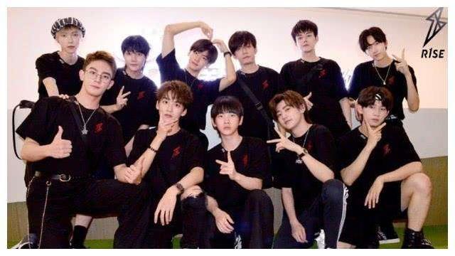 国内组合热度排行榜，塞纳河荣登榜首！火箭少