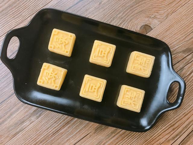 超好吃的绿豆糕，只要3种简单食材，香甜细腻入口即化，夏日必备