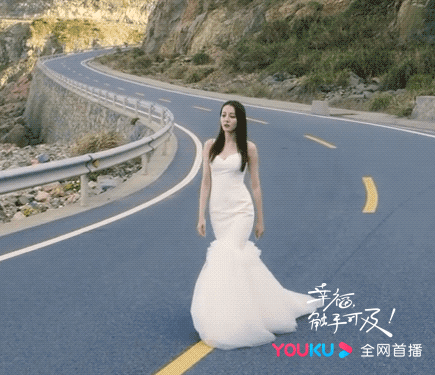 娶不上媳妇的霸总、嫁不出去的白富美，小时代