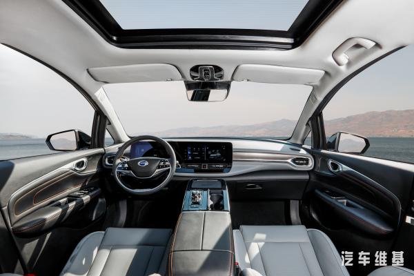 “下一代智能SUV”埃安V上市，六大暖心科技加持