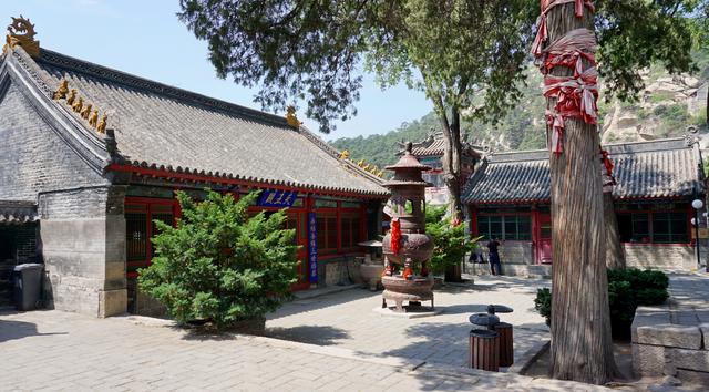 高标北镇,秀耸辽西,大美医巫闾 高标北镇,秀耸辽西,大美医巫闾