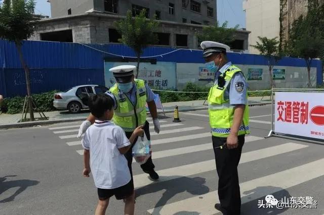 群众事无小事，山东交警的守护一直伴您左右！