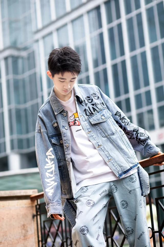 荣梓杉：我和朱朝阳截然不同，但我能感受到他，也想要突破他