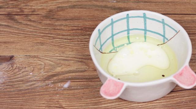 海绵蛋糕在家做，不用分蛋新手也能零失败，平整不开裂，松软香甜