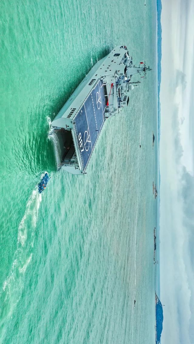 海军陆战队夏日清凉大片来了