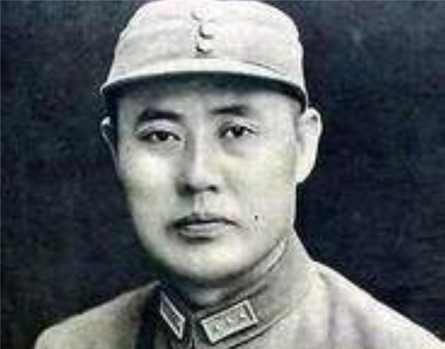 1949年，傅作义率领部下起义之后，他放走的2个高级将领是谁？
