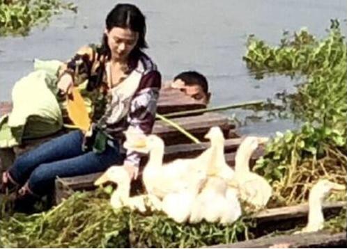 6月27日，马思纯近照曝光，憔悴不堪，直言：不吃药就会呼吸困难