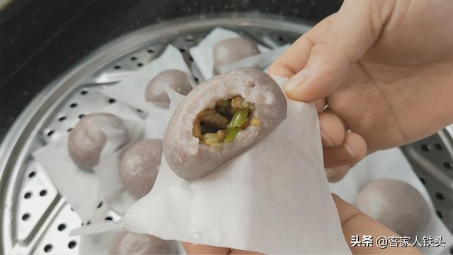 广东茶楼12元3个的芋头包，教你在家做便宜好吃，连吃5个还想吃
