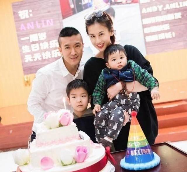 娱乐圈富太太大比拼，奚梦瑶最幸运，郭碧婷最