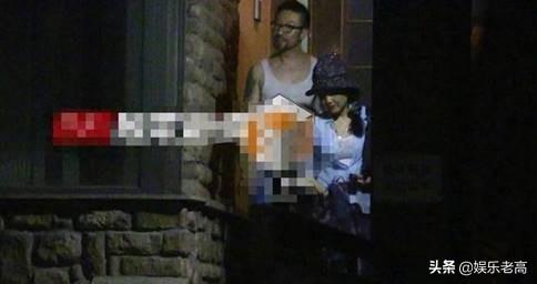 与刘亦菲杨幂传绯闻，争三亿家产眼睛被泼辣椒水，张纪中混乱情史