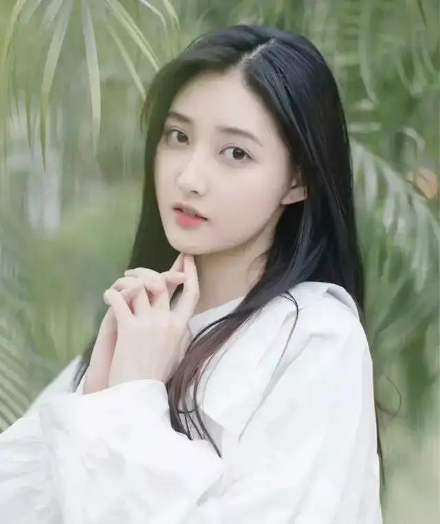 美丽的女孩（原创）