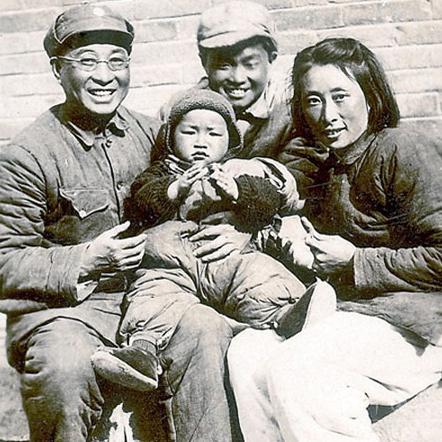 部队被白崇禧包围，陈赓一点都不担心，打胜仗后，却急了：快点撤