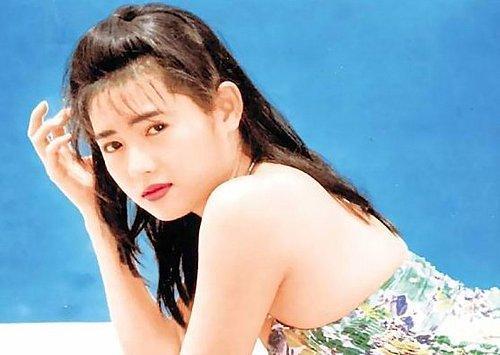 玉女李丽珍的“欲女”之路：与闺蜜老公一月52次，遭邻居投诉