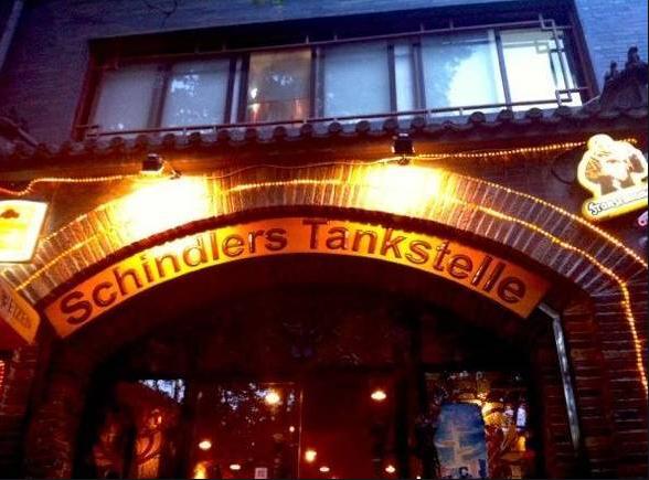 不欢迎中国人？米其林星级餐厅大厨引发众怒，