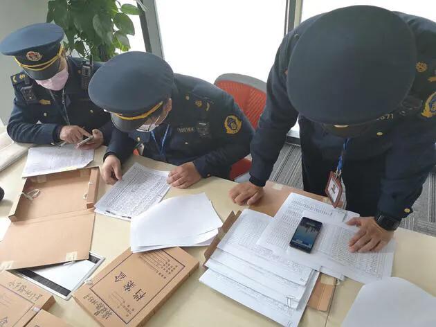 网约车复苏难：订单降八成 司机收入不够交车租