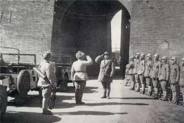 平津戰(zhàn)役中，傅作義決定接受和平改編，25萬(wàn)大軍去哪里了？