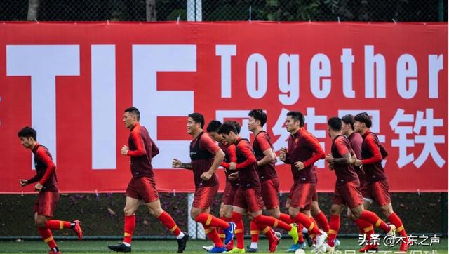 国足请斯科拉里出山可以打入世界杯吗？