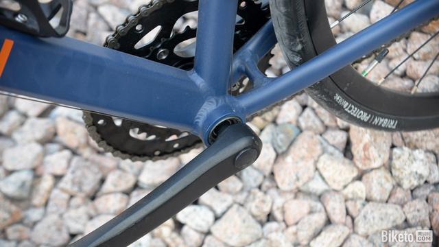 不到3000元的亲民大牌 迪卡侬Triban RC120碟刹公路车评测