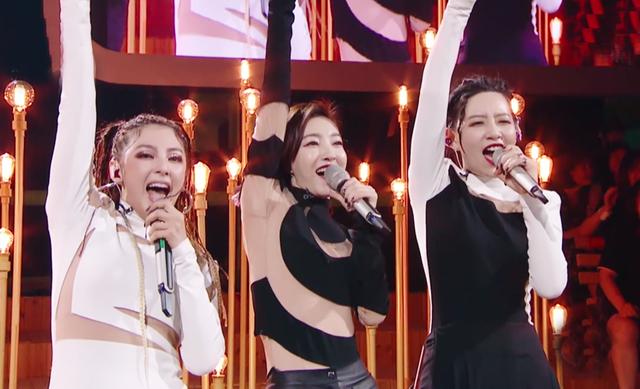 浪姐二次公演，张雨绮组第一，孟佳组逆袭，评审投票标准继续成谜