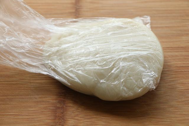 夏天就饞它，既當甜點又當早餐，咬一口軟糯香甜，便宜又好吃