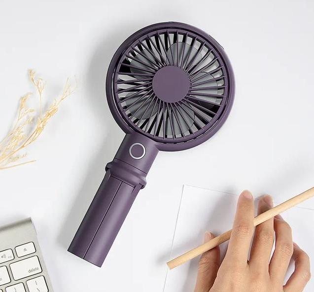 年轻人的第一款风扇，带着“三脚架”的手持风