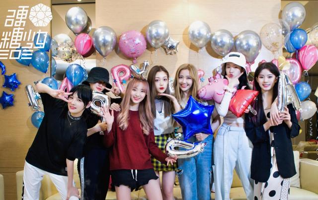 同公司不同命！龙丹妮曝硬糖少女后续行程，相