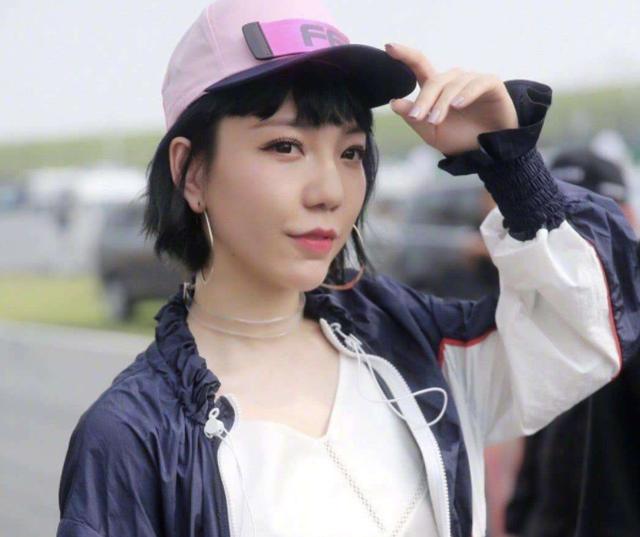 受导师青睐一炮而红，好声音曾经的门面，如今沦落到县城商演