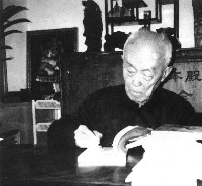 季羡林：晚年多灾多病，却平安活到98岁，首创“三不”养生术