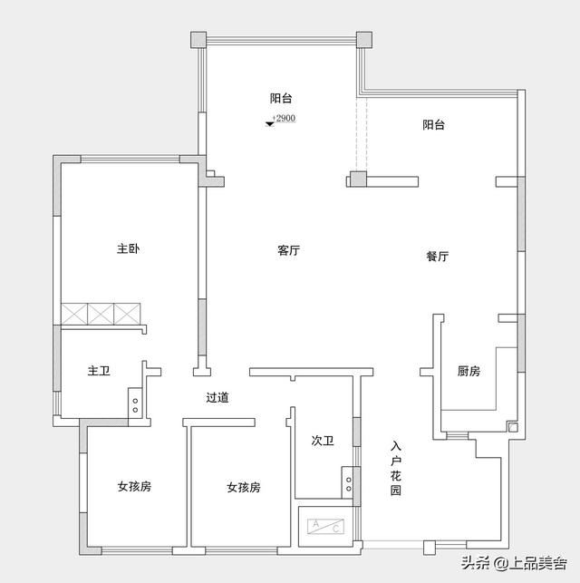 165平中式风，主卧室用玻璃衣柜柜门，有种橱窗的感觉，很有个性