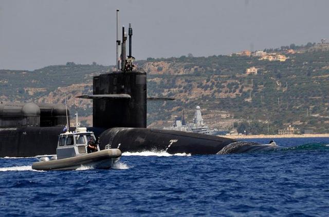 美国核潜艇创造“奇迹”，一次部署两年半，航