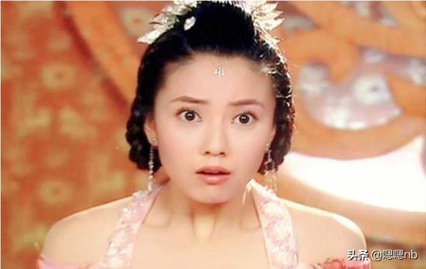 古装美人演绎吃惊时，赵丽颖冷艳，高圆圆娇俏，看杨紫：90后标杆