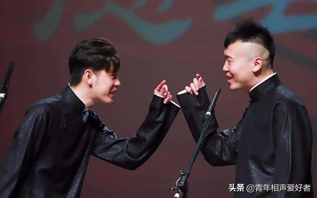 德云社当红演员杂志遇冷，十多万人预约仅卖出