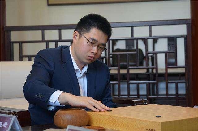 范蕴若■24岁棋手范蕴若意外离世 柯洁发文沉痛悼念自己的好兄弟好战友