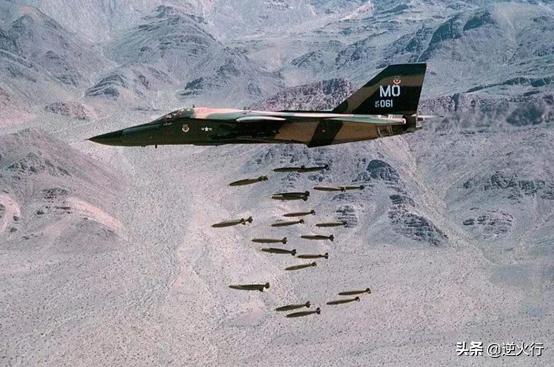 袖珍的法国超音速幻影Ⅳ轰炸机，战斗机改来的