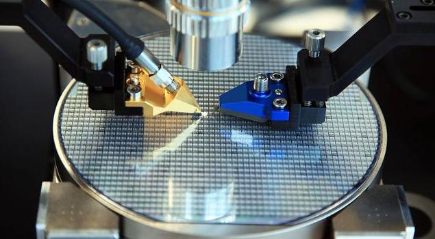 中微造出5纳米蚀刻机，已供货给台积电，对我国