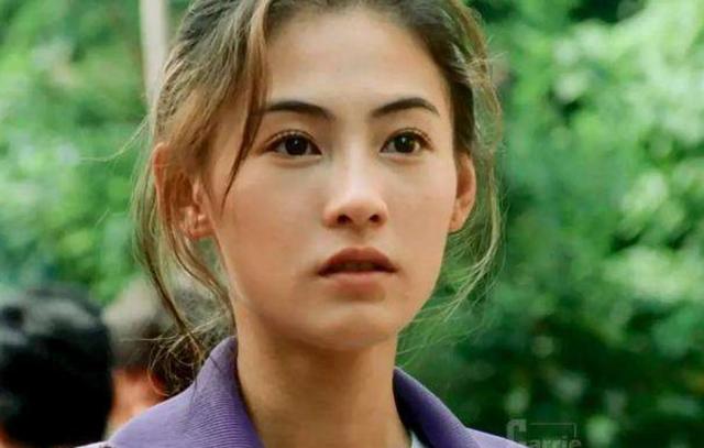 张柏芝晒三胎儿子，头发意外曝光父亲基因？