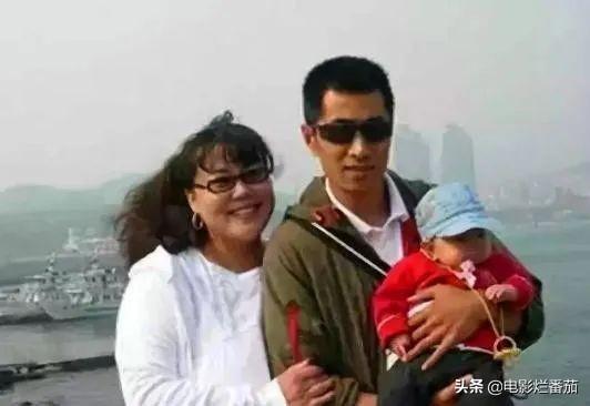 追砍前夫、家暴女儿？前夫爆料将李菁菁又一次