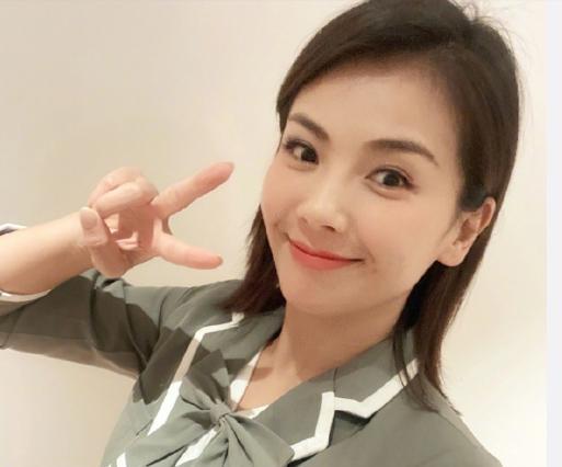 刘涛直播卖房,学刘敏涛跳女团舞,被疑和老公婚变为了蹭热度真拼了