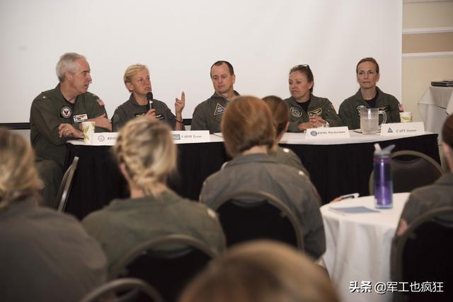 “福特”号首任舰长升官：担任美国海军大西洋航空兵司令