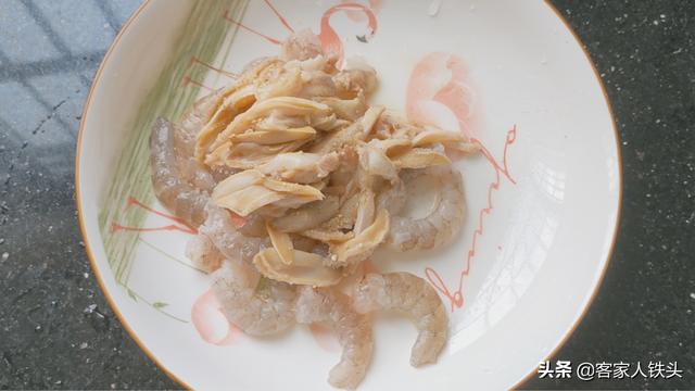 暑天早餐吃什么好？教你广东一锅有名的早点，营养好吃又鲜又开胃